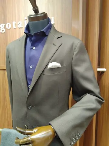 GOTAIRIKU 江坂 コーディネート画像