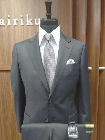 GOTAIRIKU 江坂 コーディネート画像