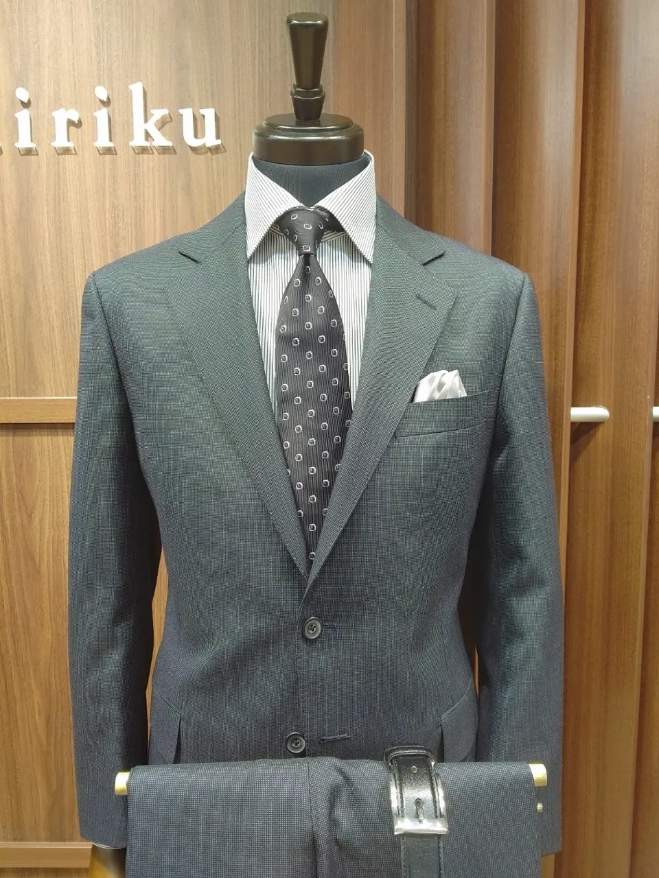 GOTAIRIKU 江坂 コーディネート画像