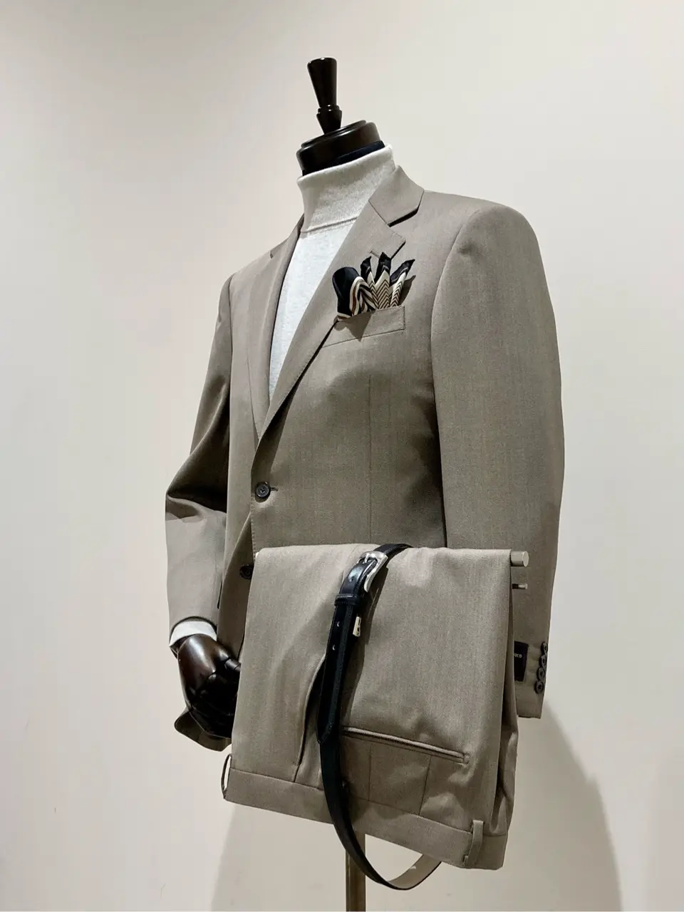 GOTAIRIKU 野上 コーディネート画像