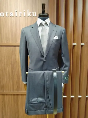 GOTAIRIKU 江坂 コーディネート画像