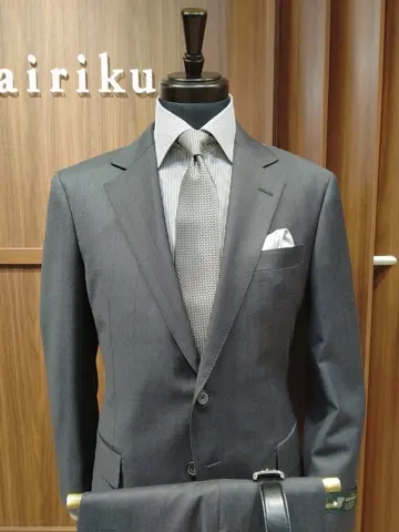 GOTAIRIKU 江坂 コーディネート画像