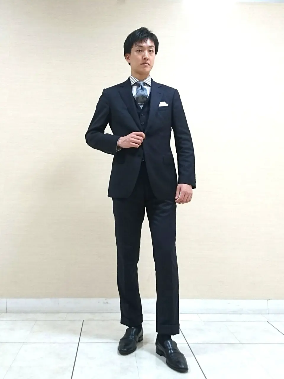  八幡 コーディネート画像