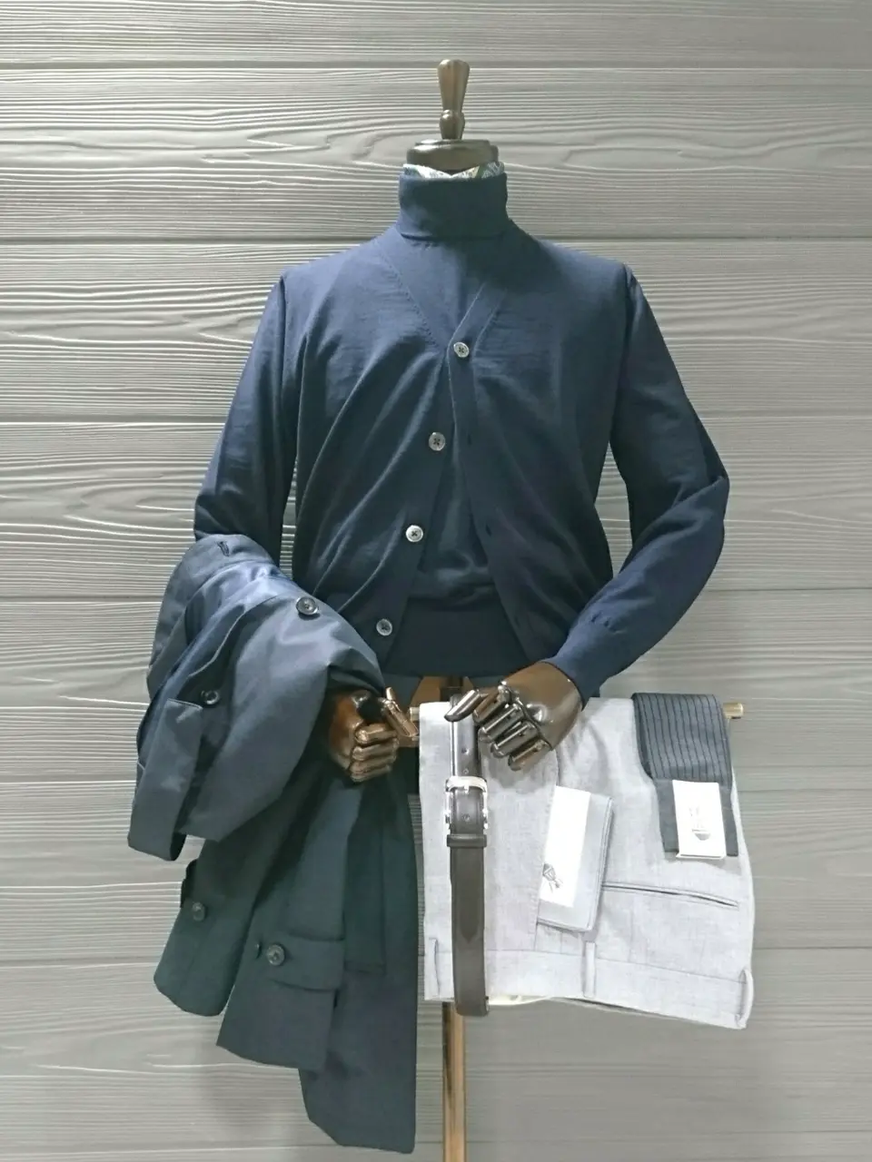  八幡 コーディネート画像