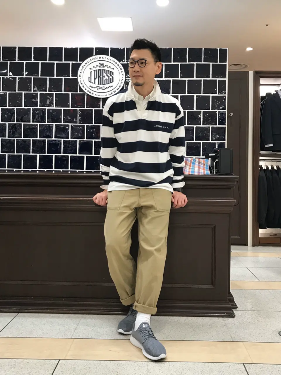  赤石 コーディネート画像