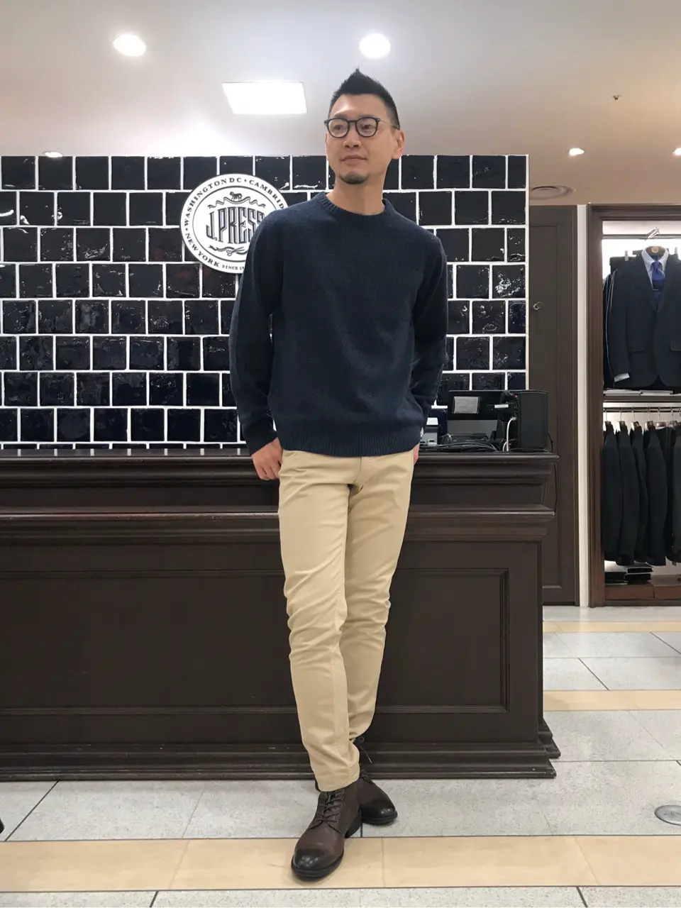  赤石 コーディネート画像