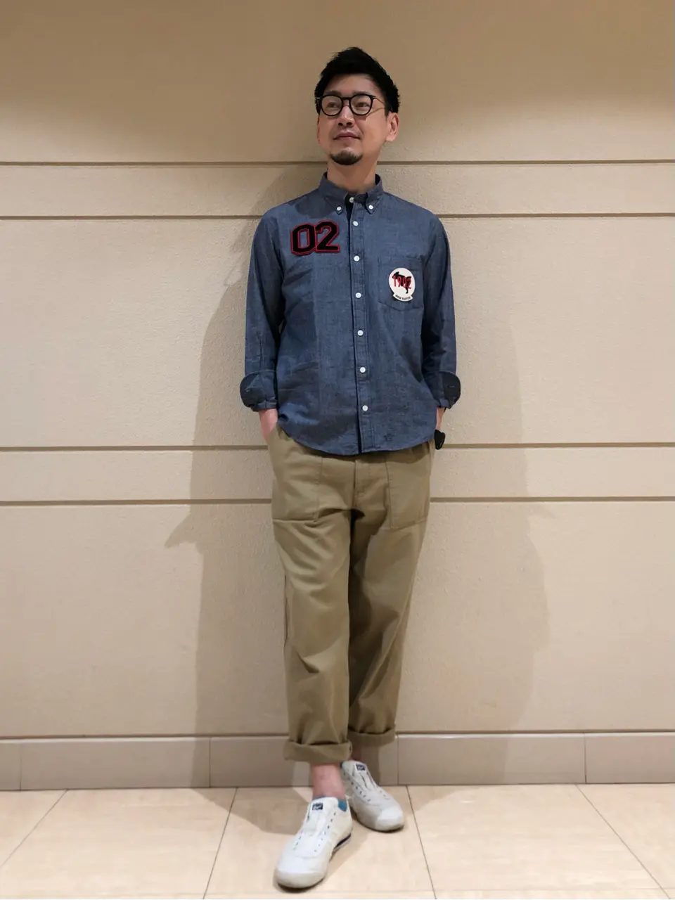  赤石 コーディネート画像