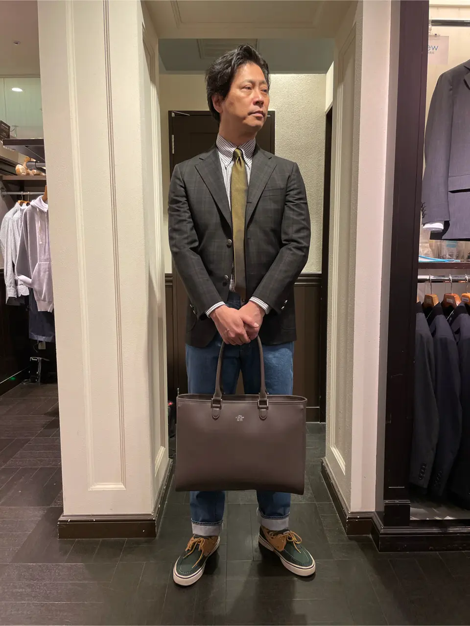  中谷 コーディネート画像