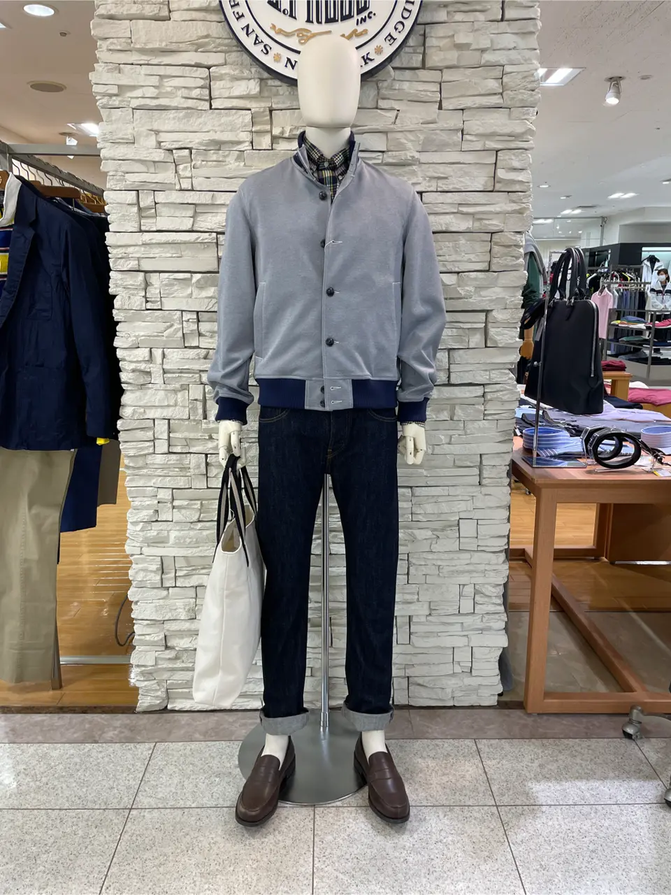  渡邊 コーディネート画像