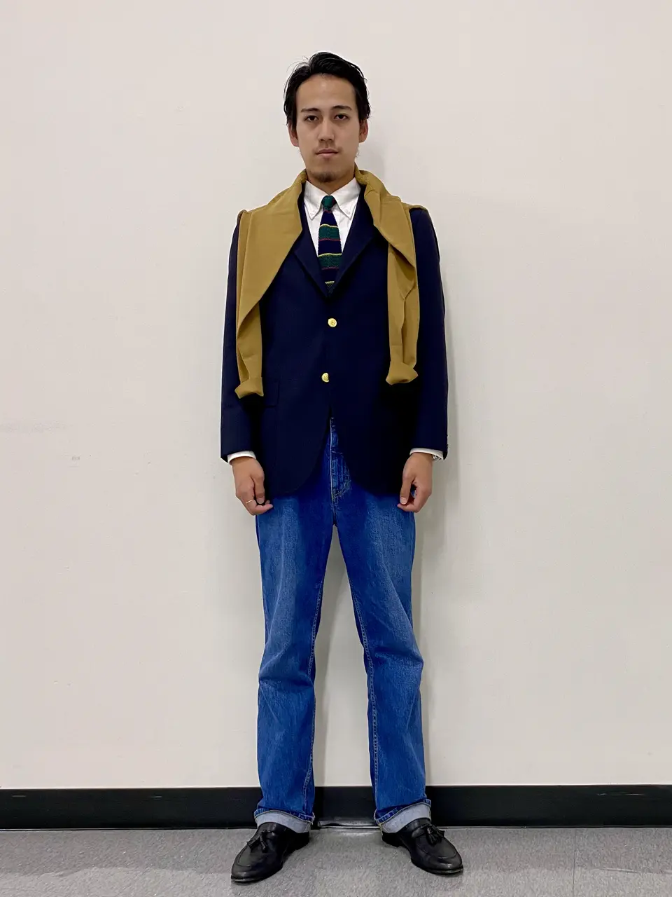 J.PRESS MEN 鈴木 蒼哉 コーディネート画像