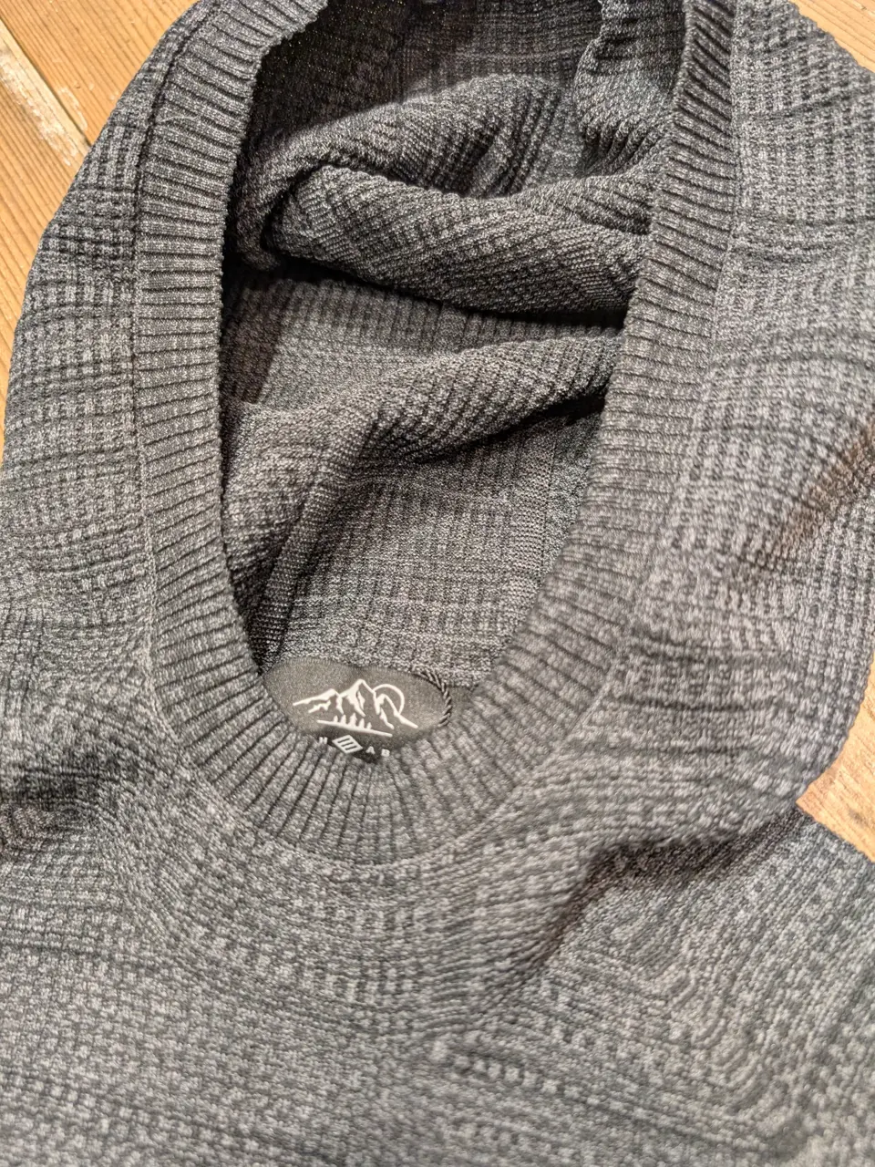 JOSEPH ABBOUD 畑岡 コーディネート画像