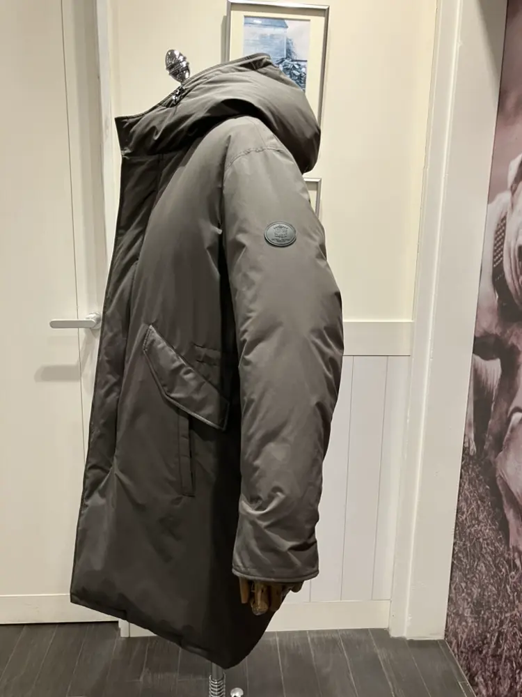 J.PRESS MEN 宇佐 コーディネート画像