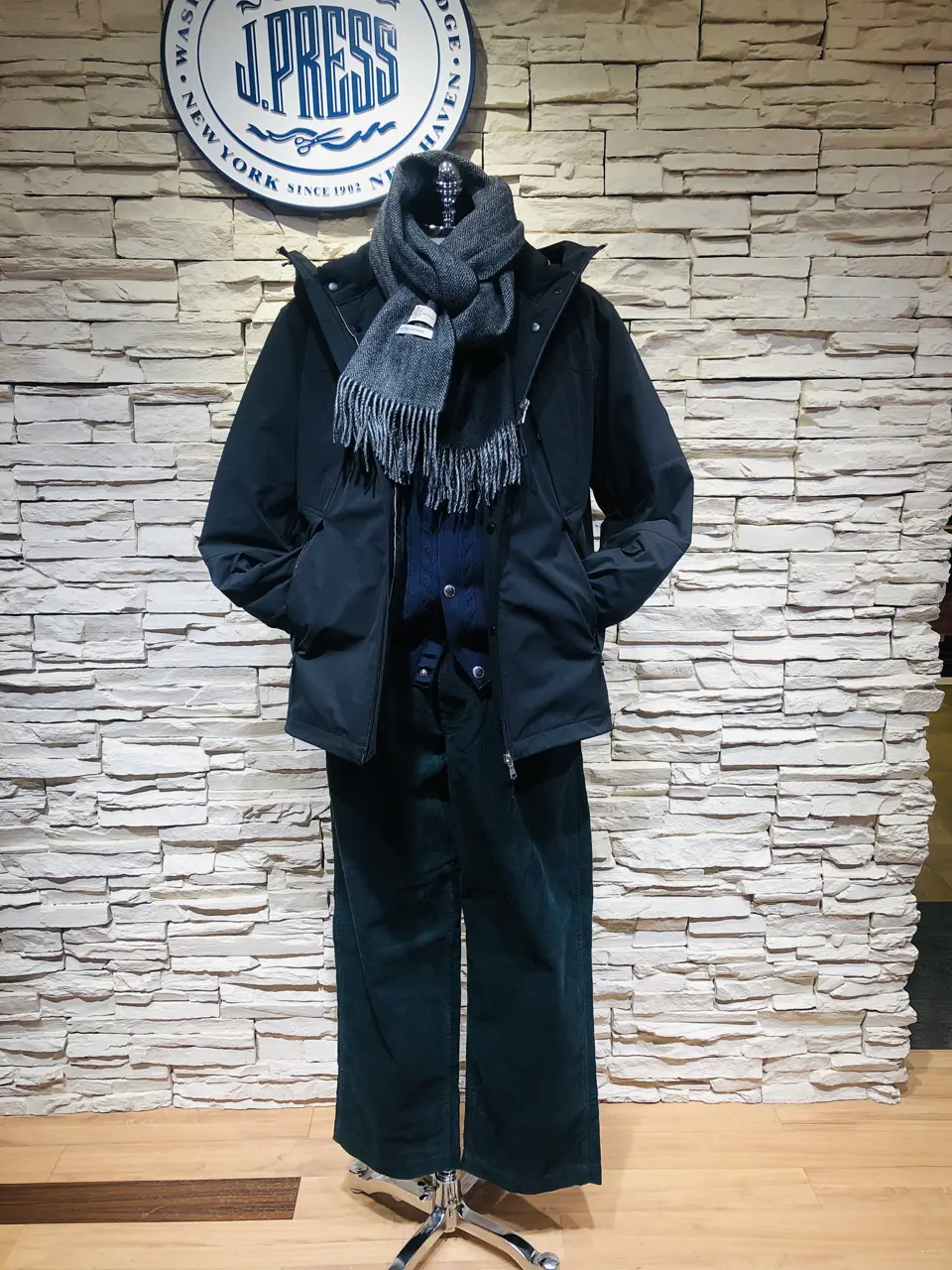 J.PRESS MEN スタッフ コーディネート画像