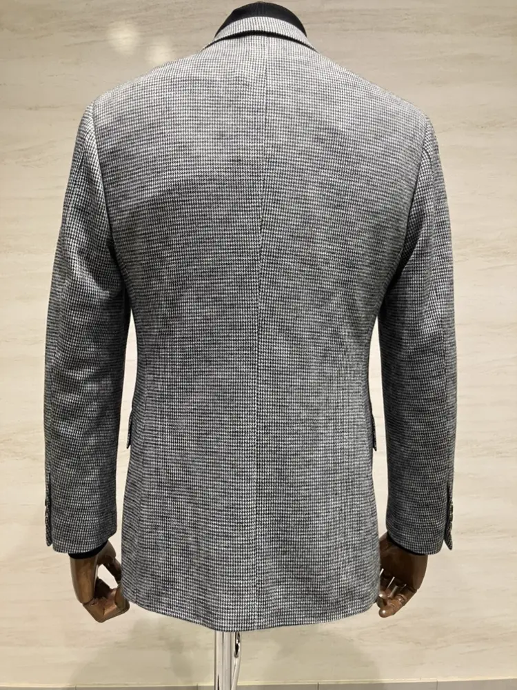 J.PRESS MEN 宇佐 コーディネート画像