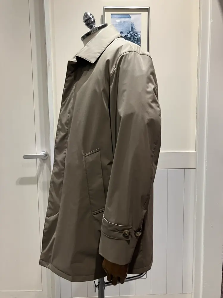 J.PRESS MEN 宇佐 コーディネート画像