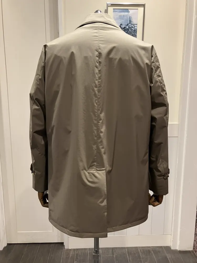 J.PRESS MEN 宇佐 コーディネート画像