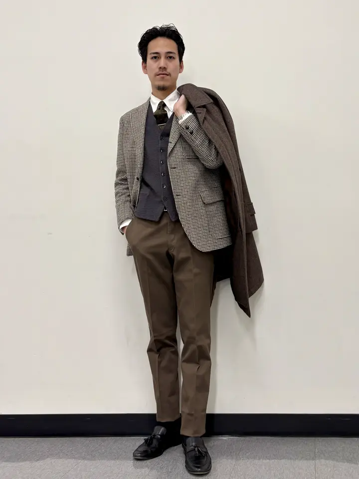 J.PRESS MEN 鈴木 蒼哉 コーディネート画像