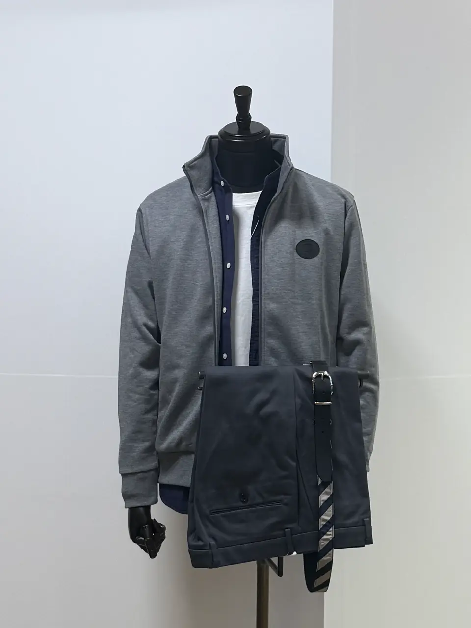  吉村 コーディネート画像