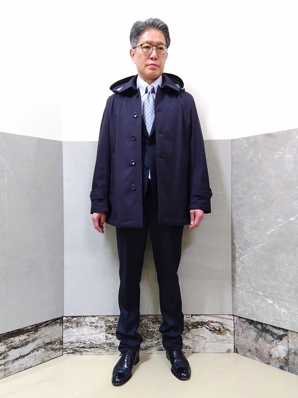  金子 コーディネート画像