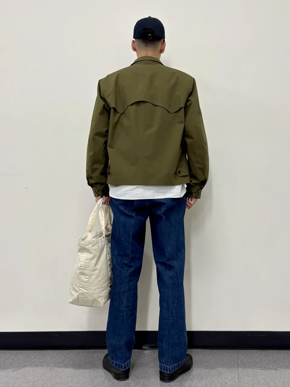 J.PRESS MEN 鈴木 蒼哉 コーディネート画像