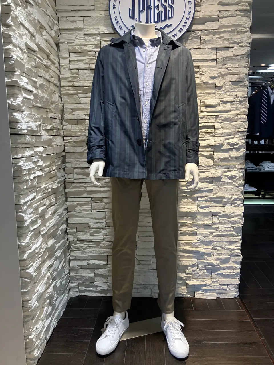  宮﨑 コーディネート画像