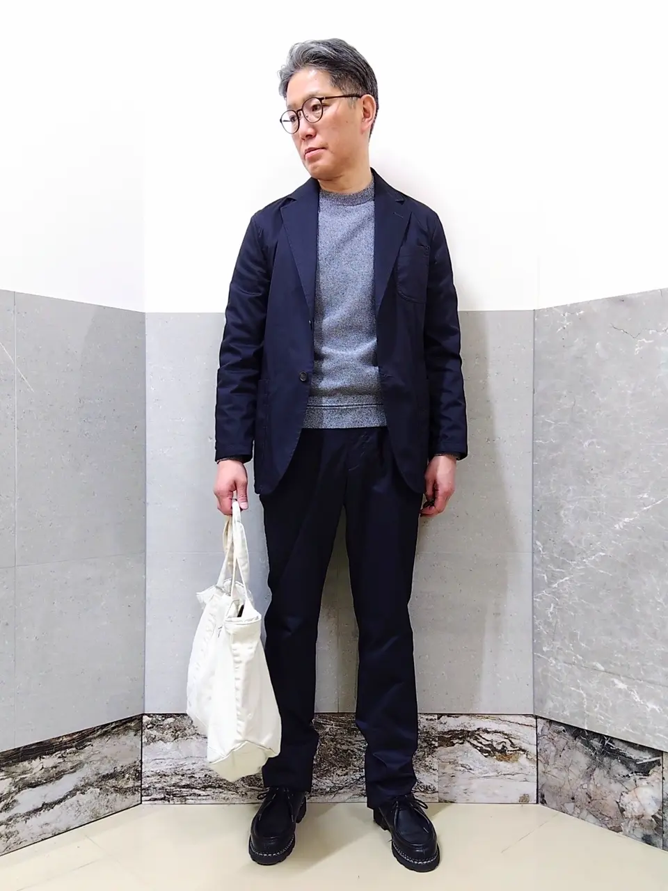  金子 コーディネート画像