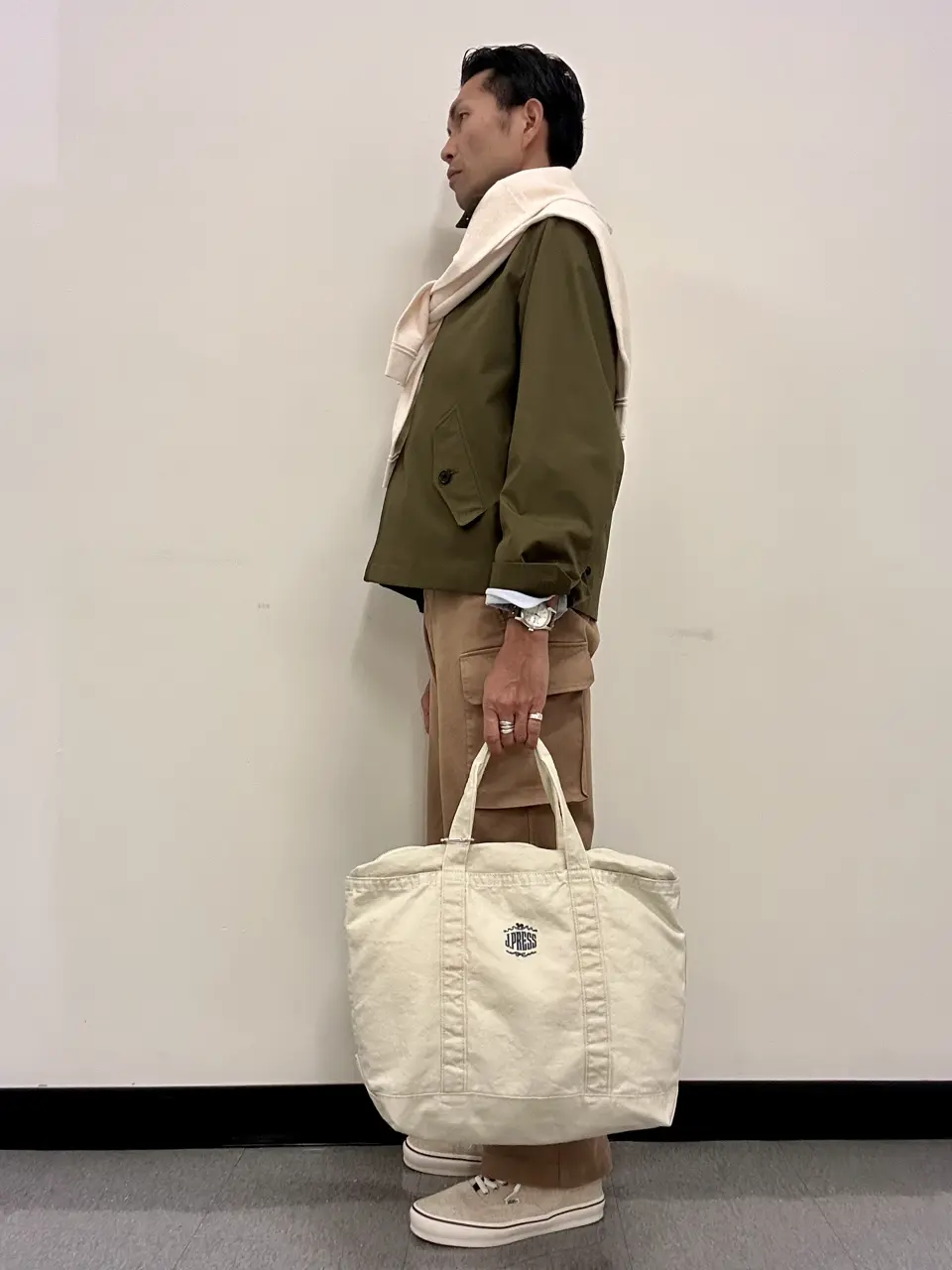 J.PRESS MEN 八巻 コーディネート画像