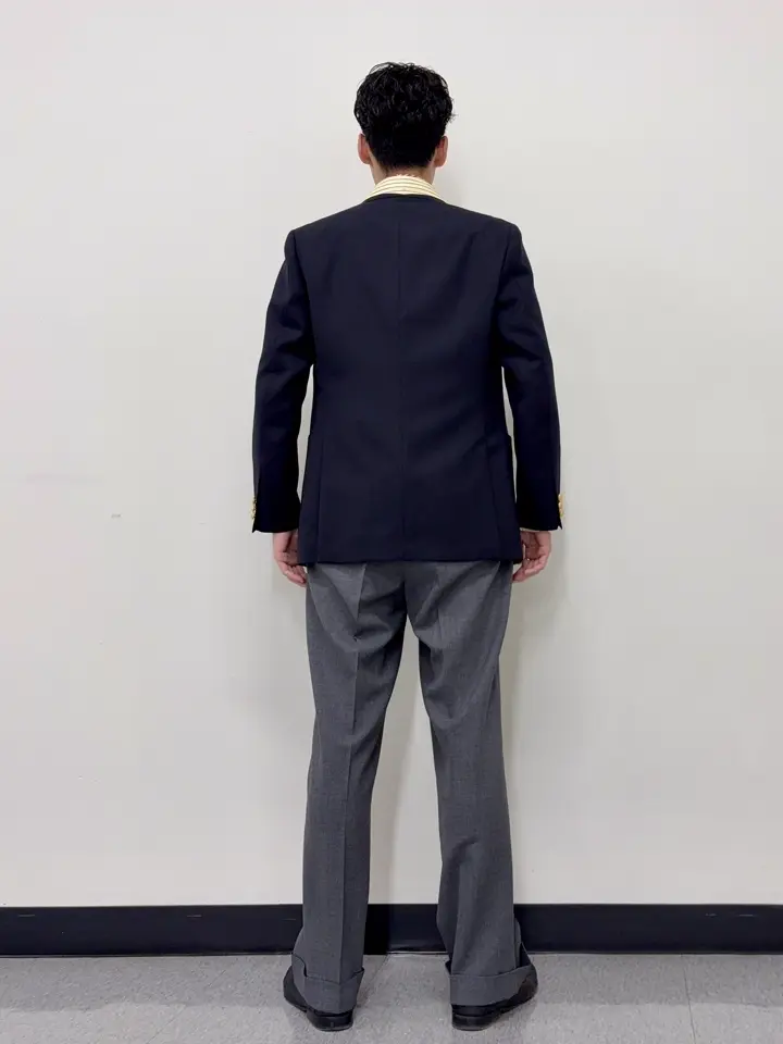 J.PRESS MEN 鈴木 蒼哉 コーディネート画像