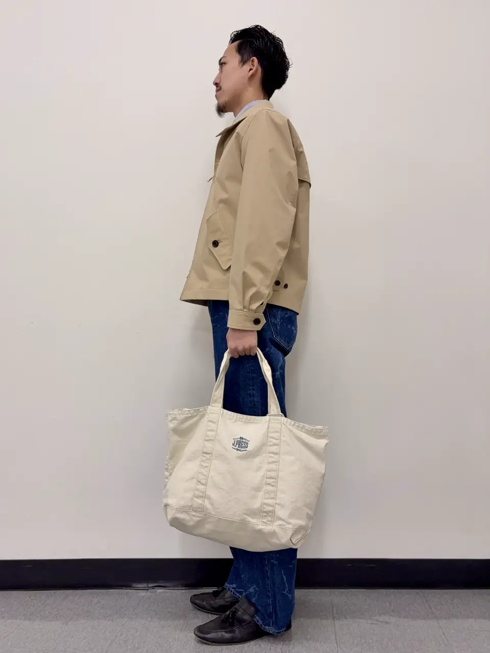 J.PRESS MEN 鈴木 蒼哉 コーディネート画像