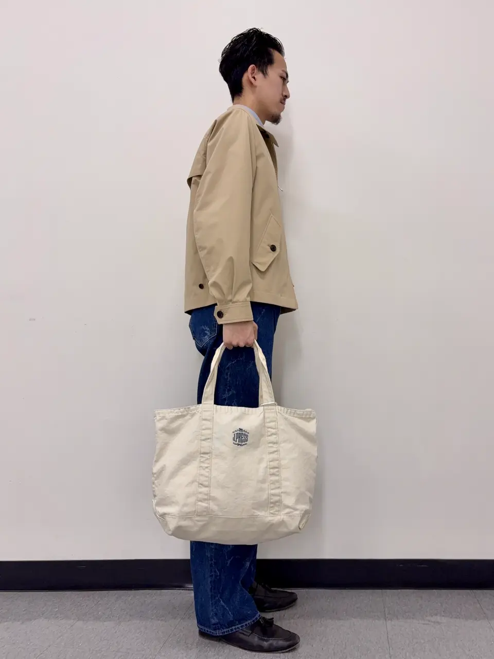 J.PRESS MEN 鈴木 蒼哉 コーディネート画像