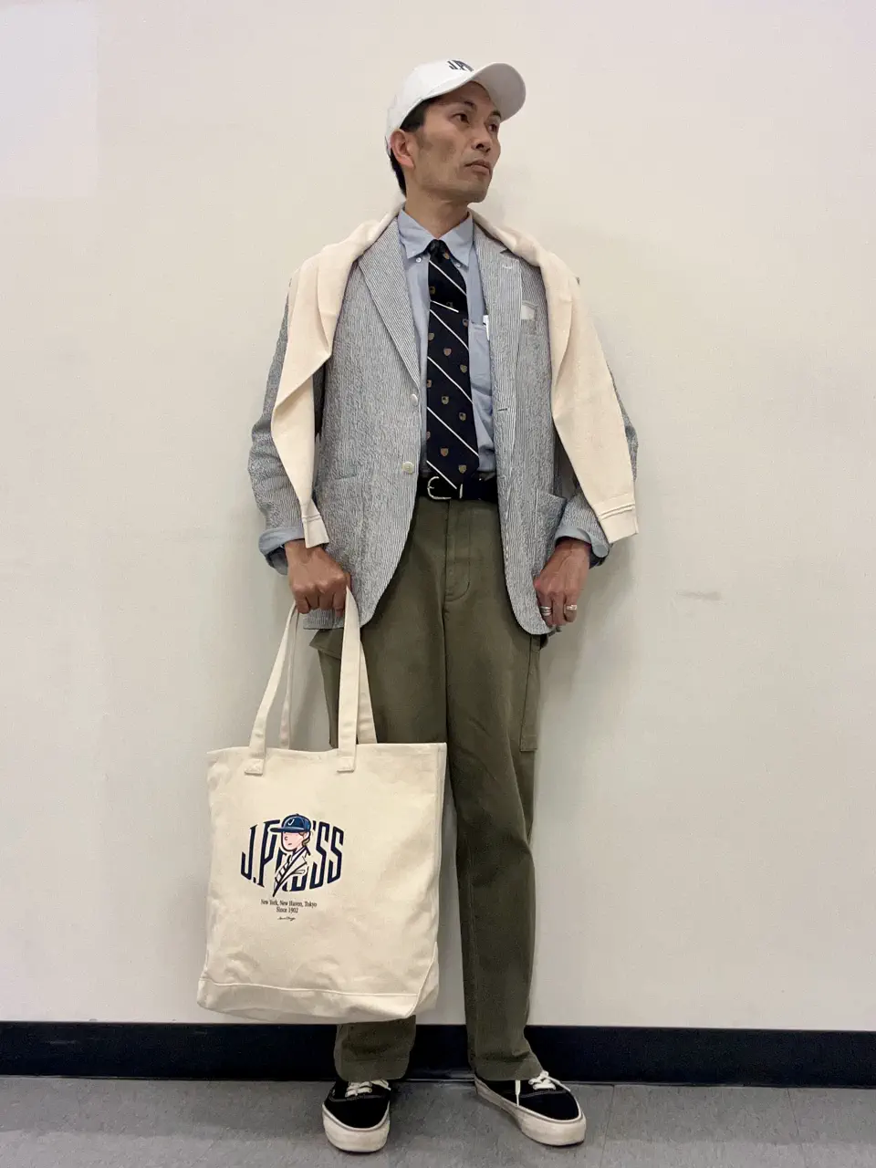  八巻 コーディネート画像