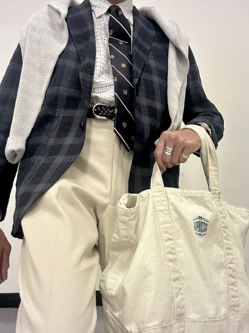 J.PRESS MEN 八巻 コーディネート画像