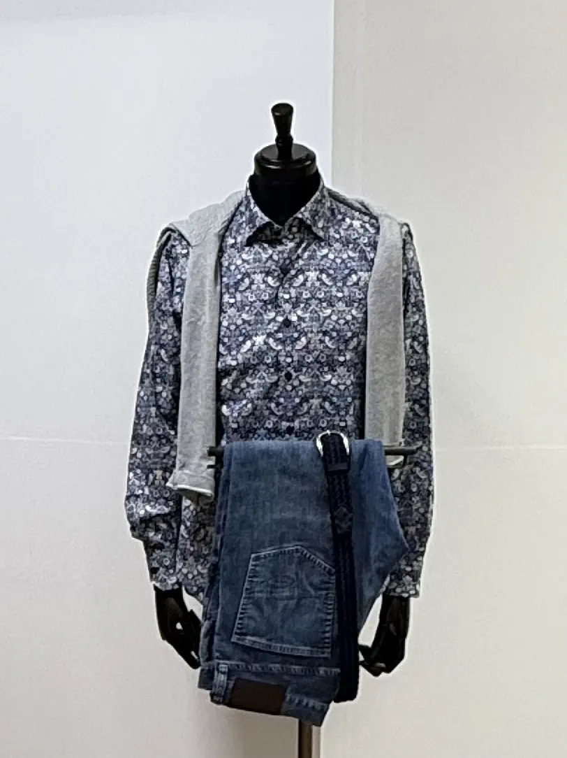  吉村 コーディネート画像