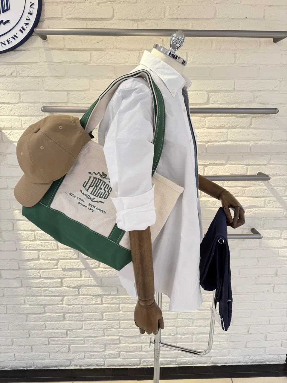 J.PRESS MEN 安原 コーディネート画像