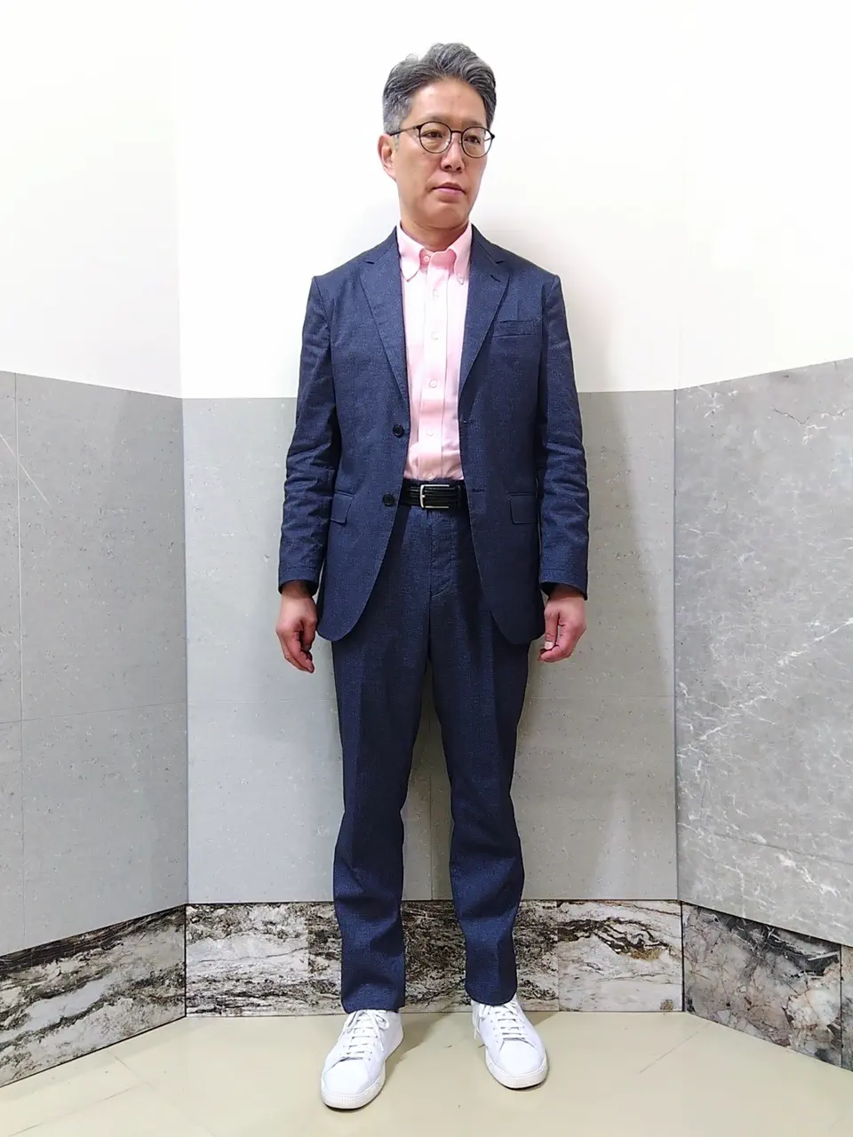  金子 コーディネート画像