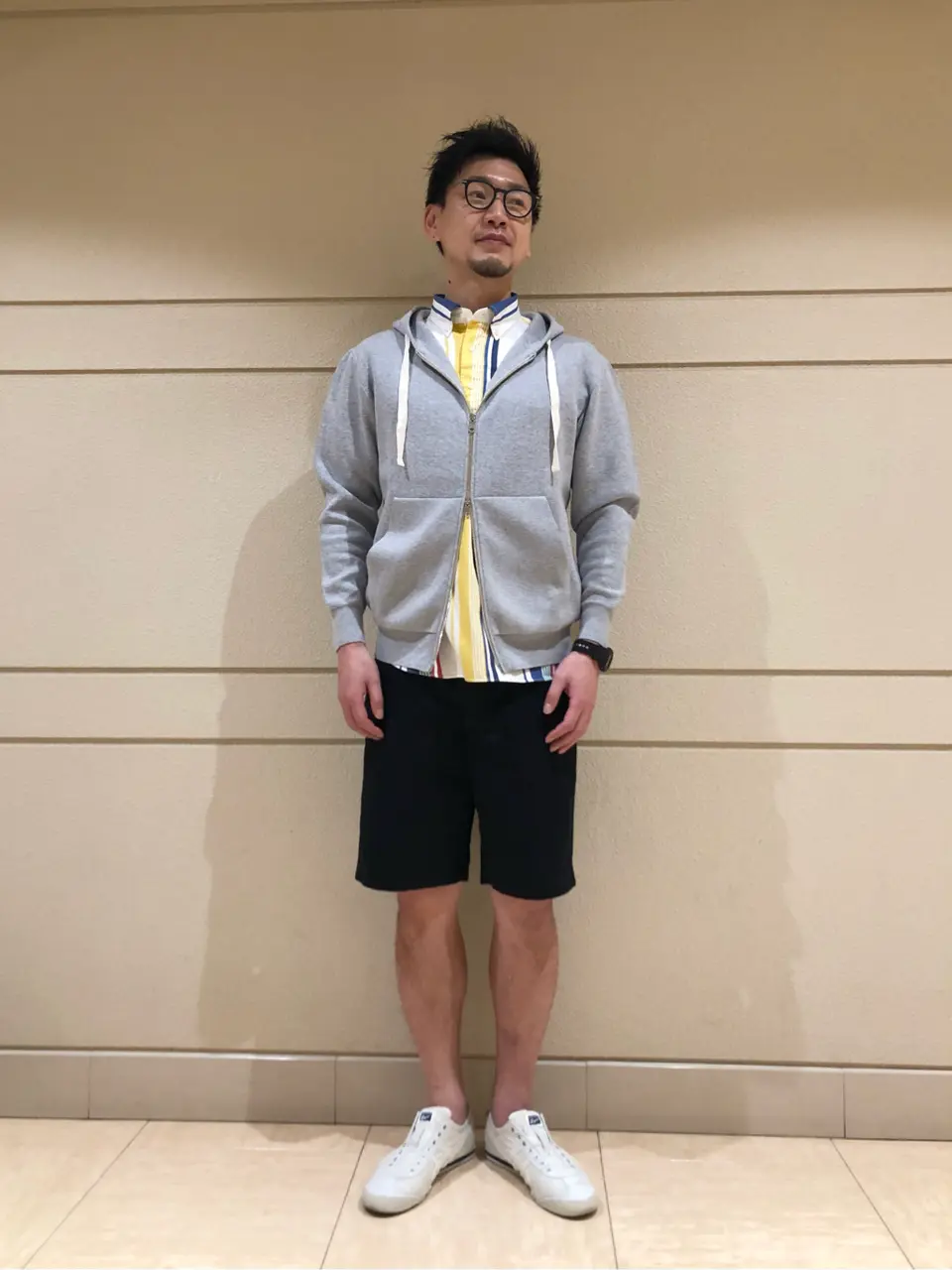  赤石 コーディネート画像