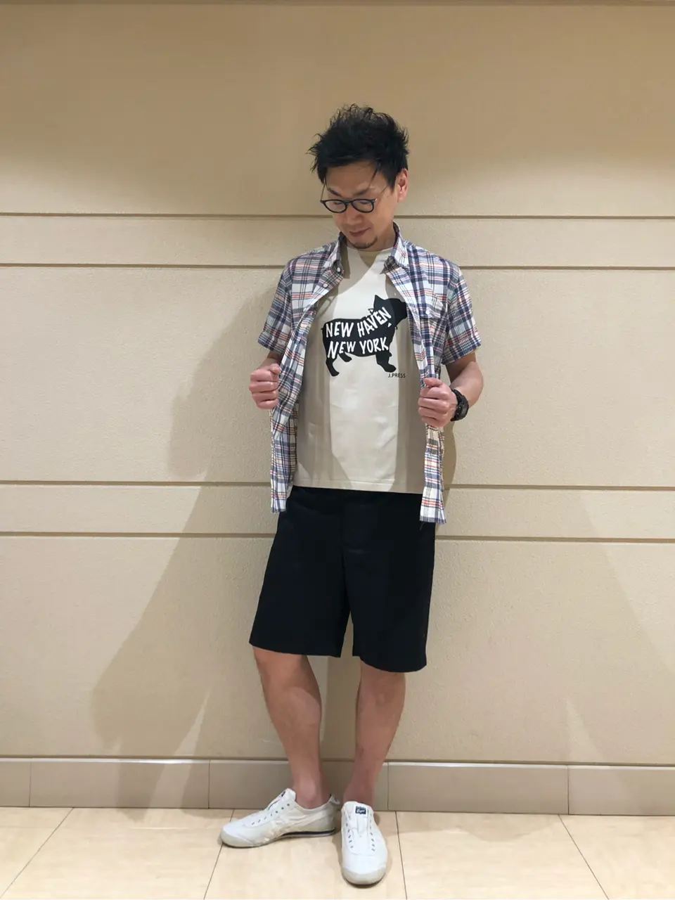  赤石 コーディネート画像