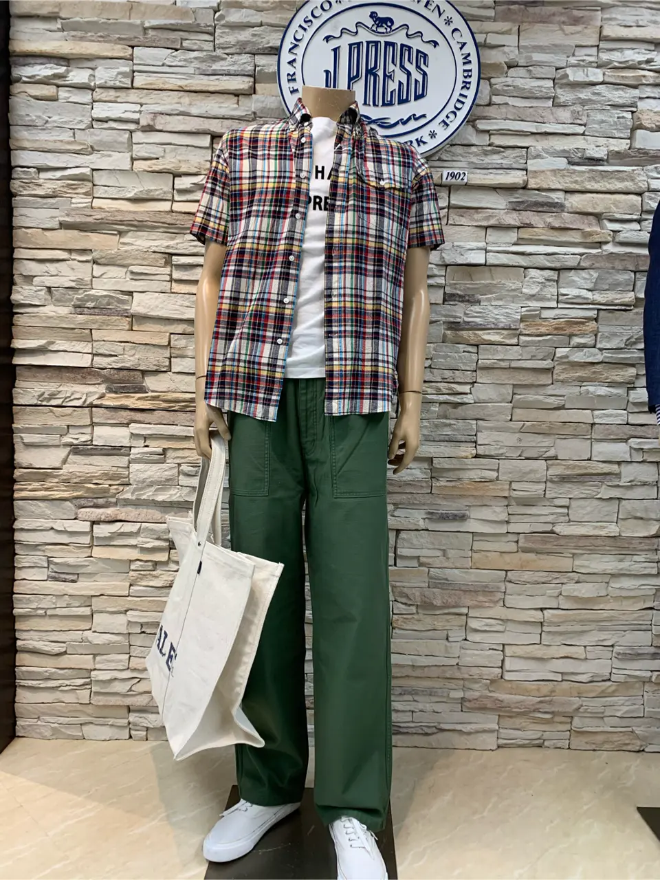 J.PRESS MEN 四日市 コーディネート画像