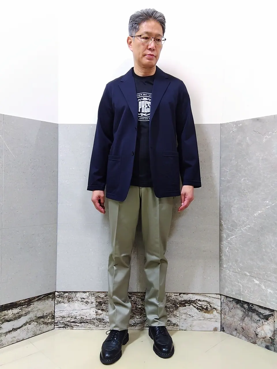  金子 コーディネート画像