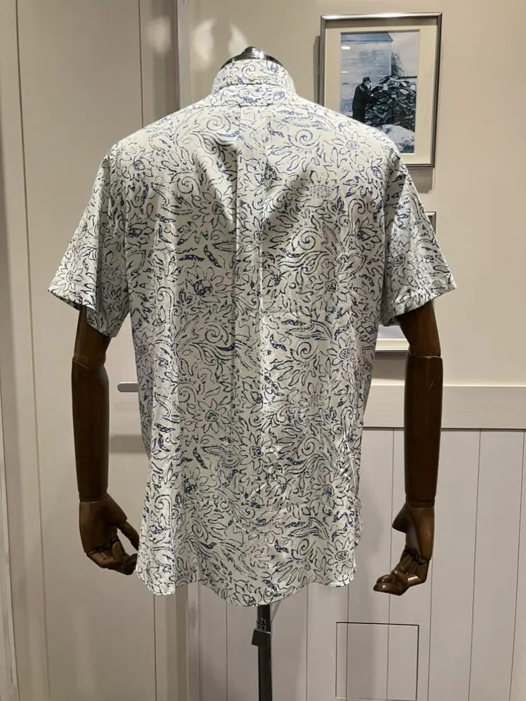 J.PRESS MEN 宇佐 コーディネート画像
