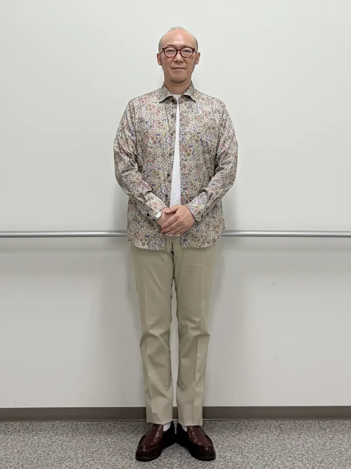 JOSEPH ABBOUD 若山 コーディネート画像
