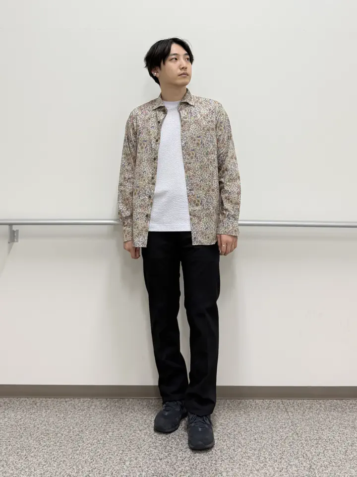 JOSEPH ABBOUD 板屋 コーディネート画像