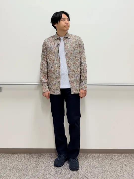 JOSEPH ABBOUD 板屋 コーディネート画像