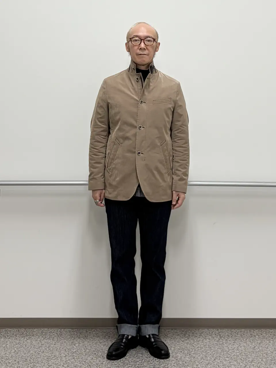 JOSEPH ABBOUD 若山 コーディネート画像