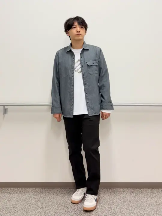 JOSEPH ABBOUD 板屋 コーディネート画像
