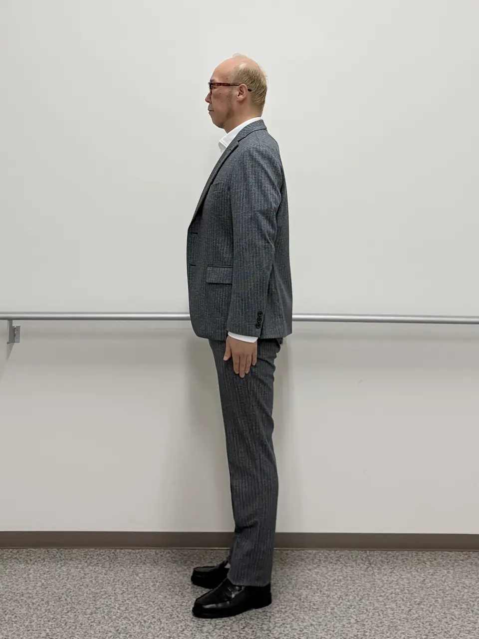 JOSEPH ABBOUD 若山 コーディネート画像