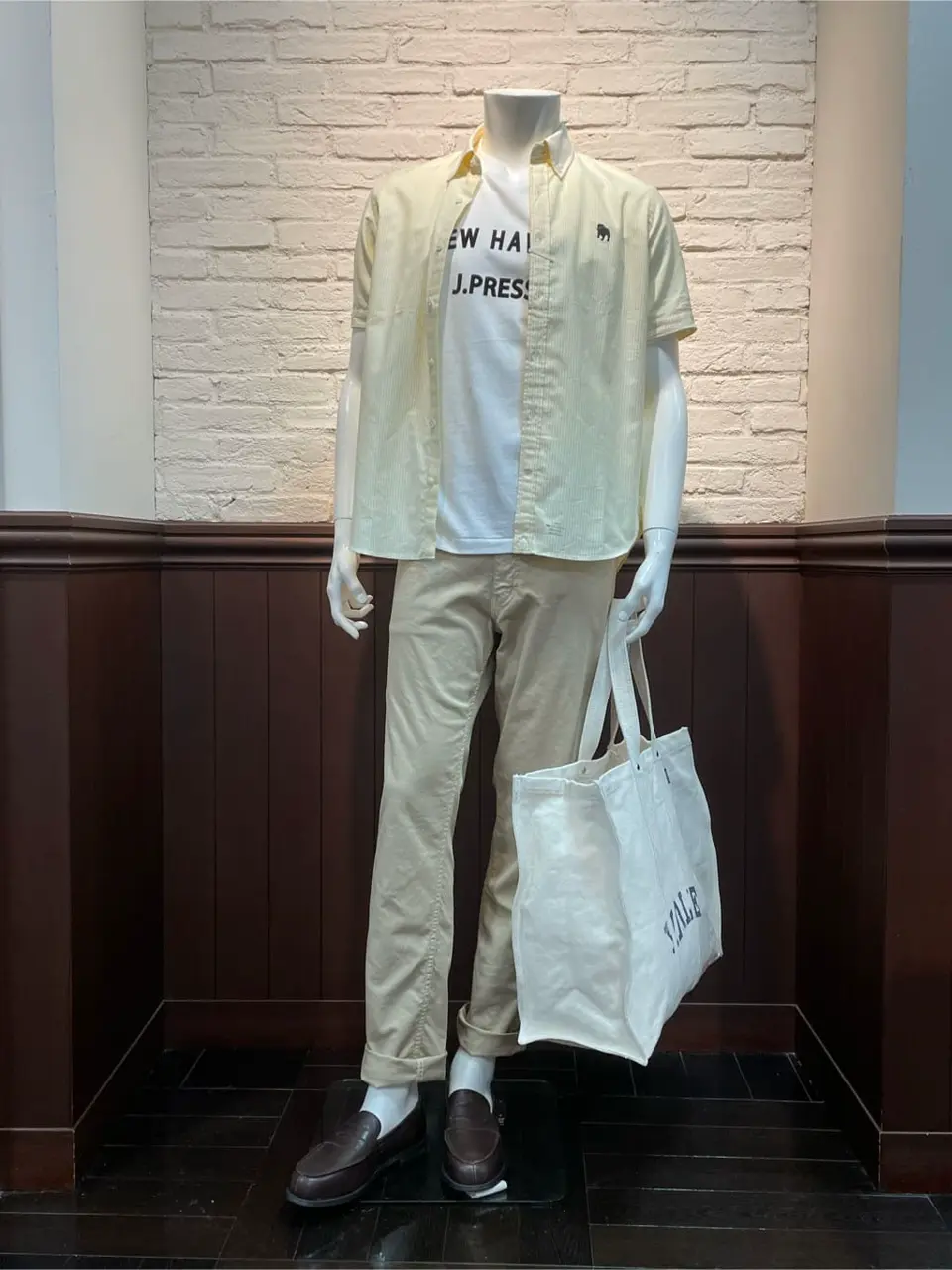  荒谷 コーディネート画像