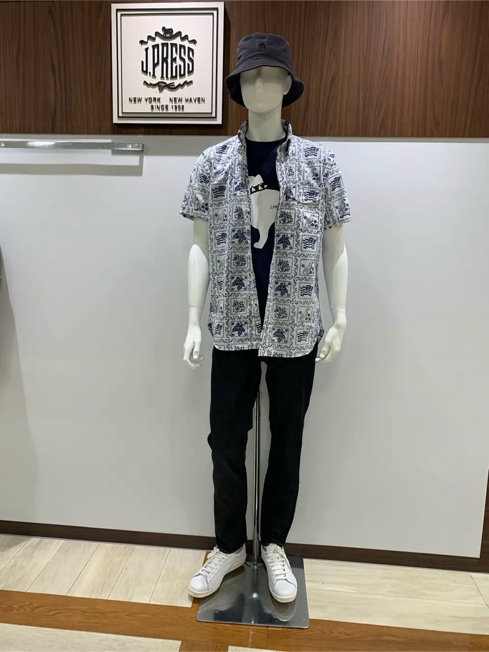  榎木田 コーディネート画像