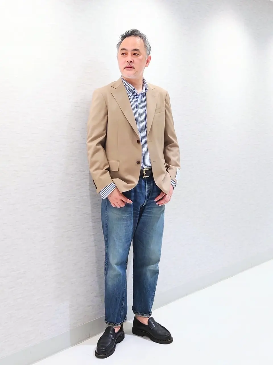  堤 コーディネート画像