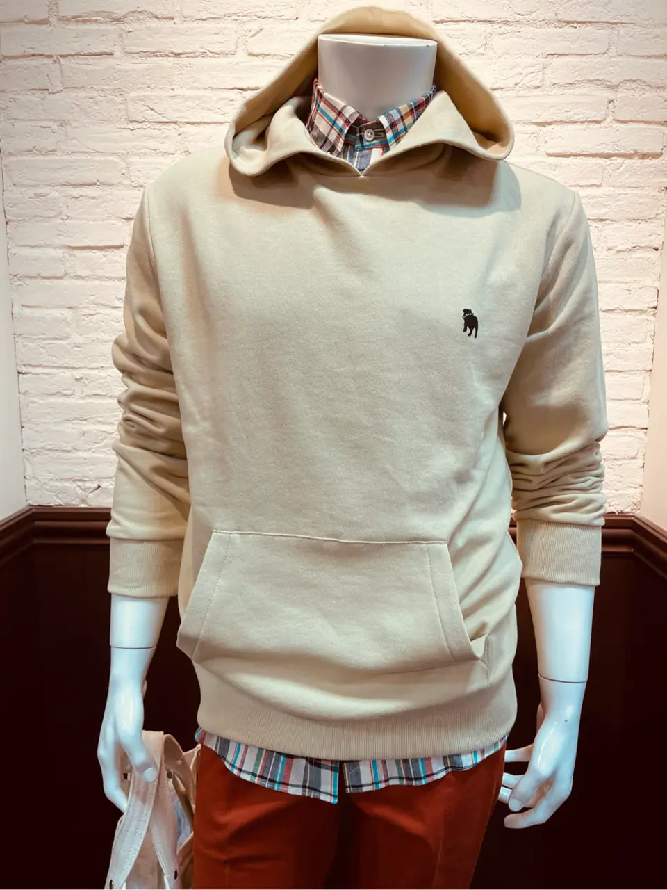  荒谷 コーディネート画像